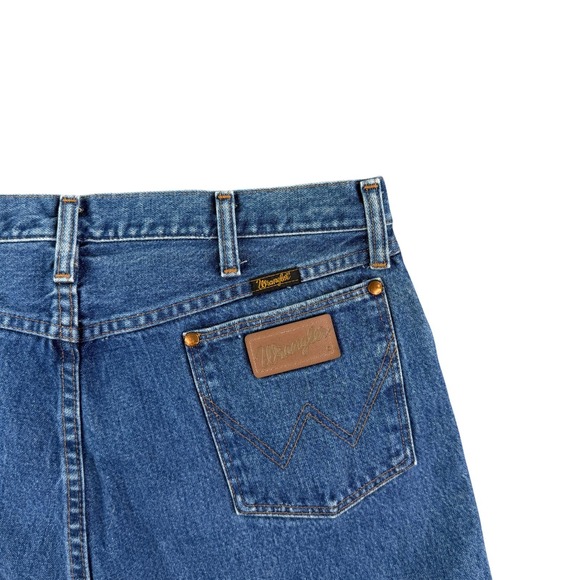 Vintage Wrangler Jeans Mens 36x36 Blue 13MWZ Cowboy Cut 80s Made in USA - Picture 1 of 10